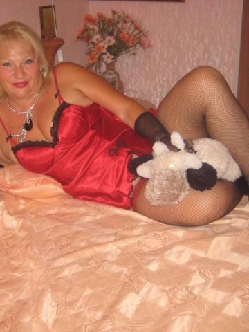 Надежда Стриптизёрша фото 2