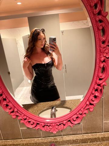 Камилла Выставка Реал фото 4